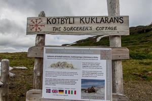 Information sign on The Sorcerer's Cottage 