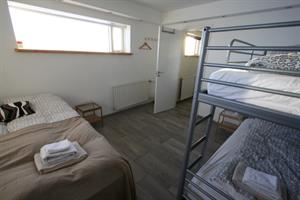 Double room with an extra bunk bed