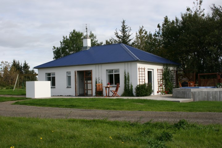 Jaðar cottage accommodation in west Iceland